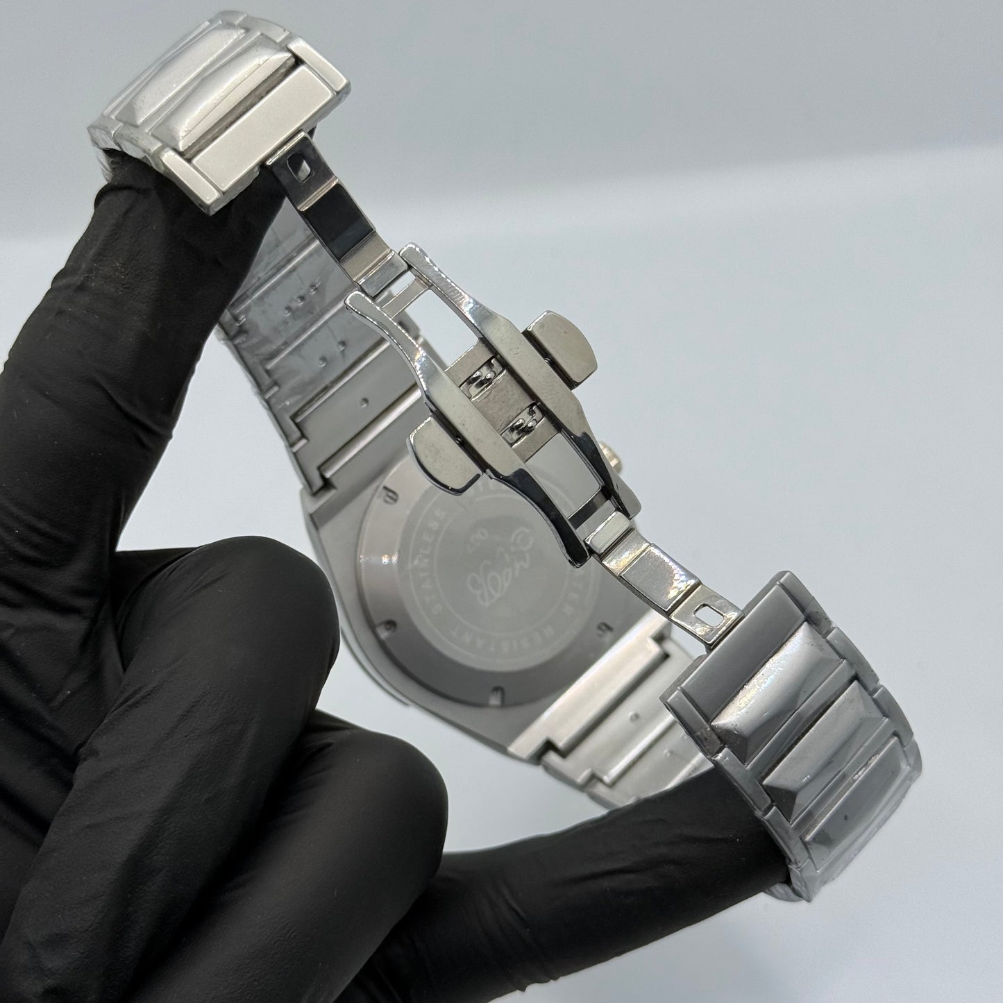 Hublot diamond cut blue dial