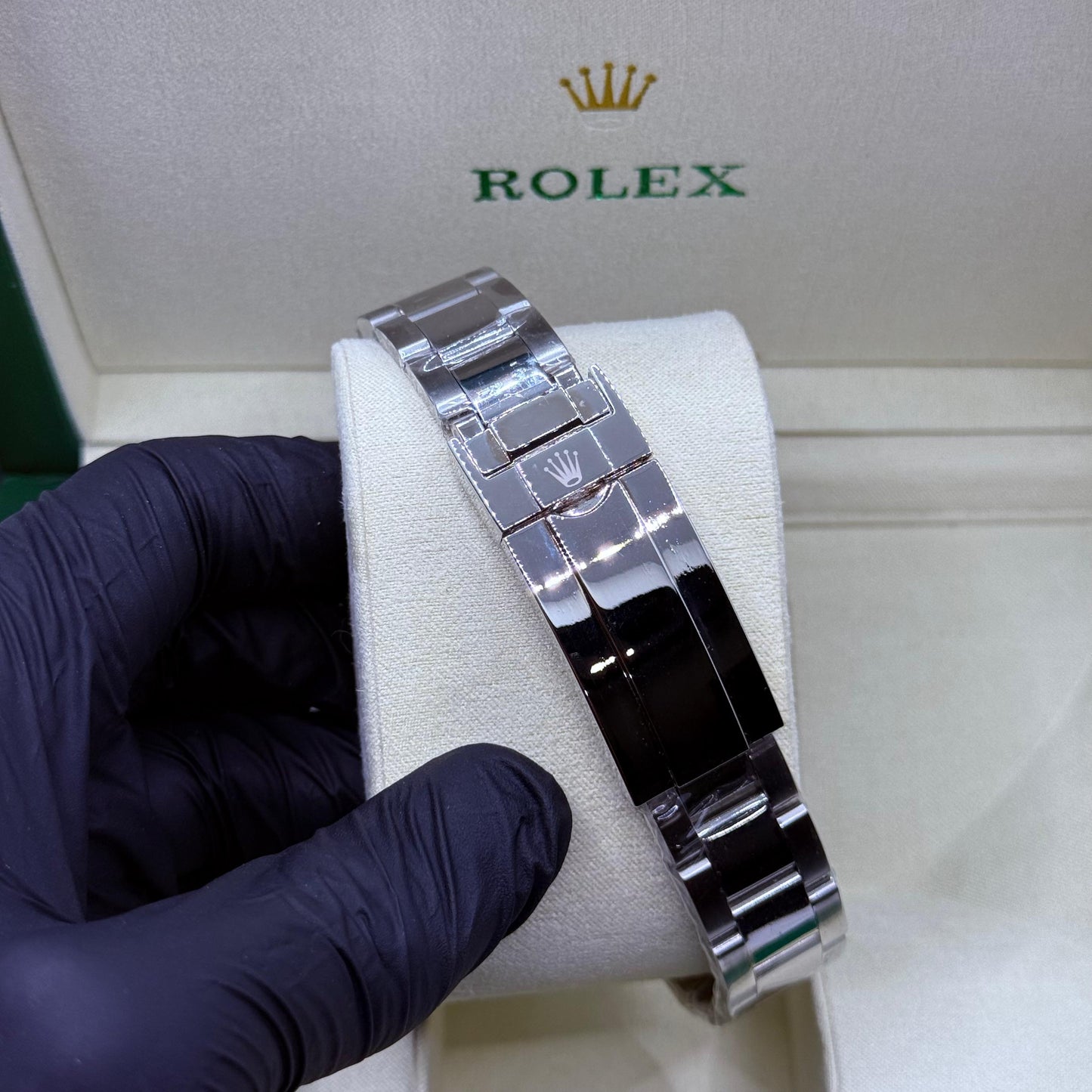 Rolex Submariner blue rotating dial with master lock