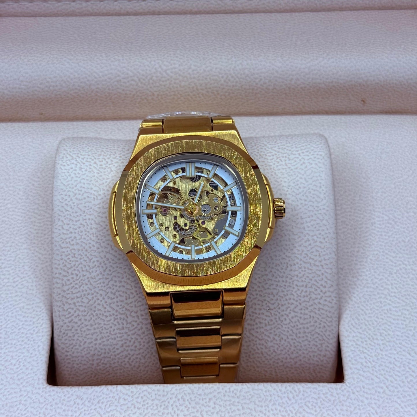 PP style fully automatic  golden  with white  scelton